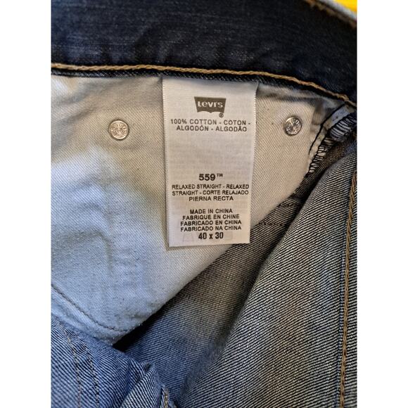 Levi's‎ Relaxed Straight 559 Slightly Distressed Blue Jeans Size 40x30 - Picture 3 of 5